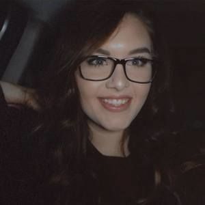 Meet your Posher, Casey